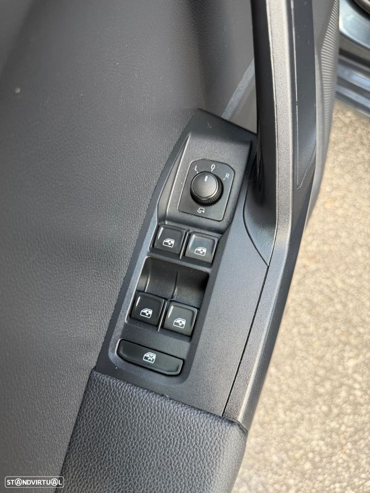 SEAT Ibiza 1.0 TSI Reference - 18
