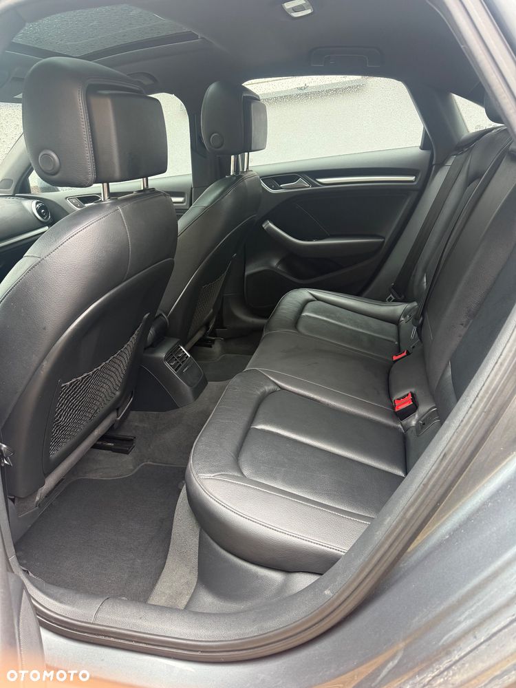 Audi A3 Limousine 2.0 TFSI quattro S tronic design - 8