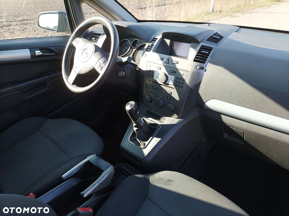 Opel Zafira 1.9 CDTI Enjoy - 12
