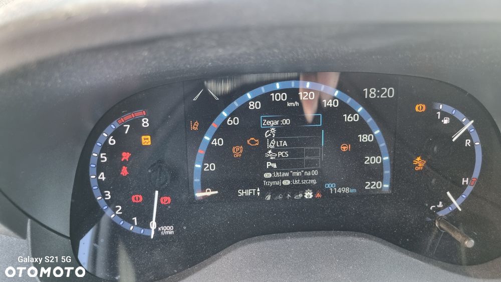 Toyota Aygo X Hybrid 1.5 Active e-CVT - 11