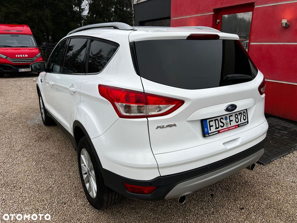 Ford Kuga 2.0 TDCi 4x4 Titanium - 4