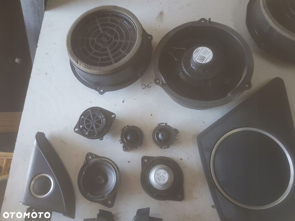 AUDI A5 07-12r 8T8 GŁOŚNIKI BANG & OLUFSEN 5D - 4