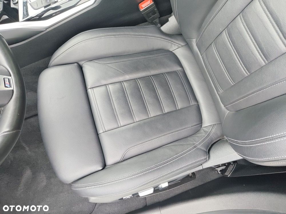 BMW Seria 3 M340i xDrive sport - 14