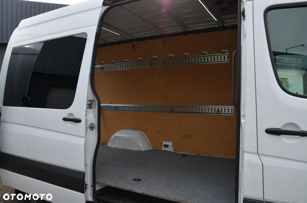Mercedes-Benz Sprinter 319 CDI L2H2 - 24