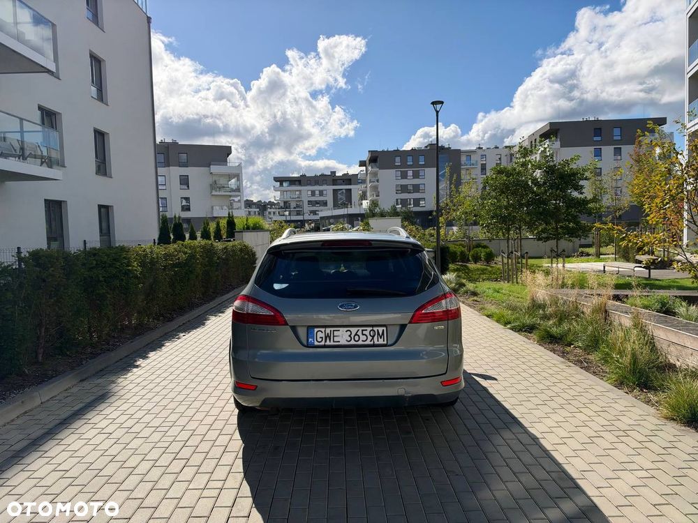 Ford Mondeo - 6