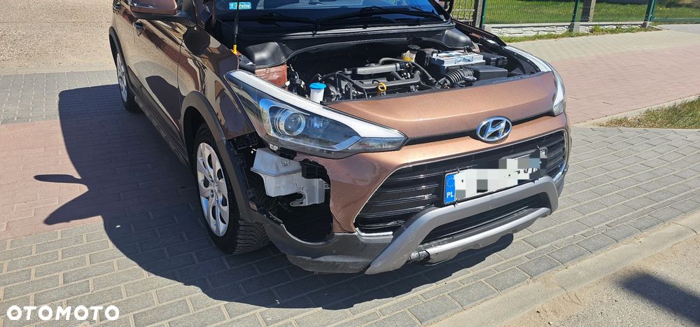 Hyundai i20 1.4 Comfort - 11