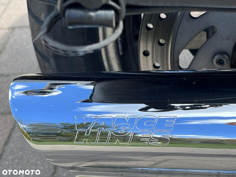 Yamaha Road Star - 6