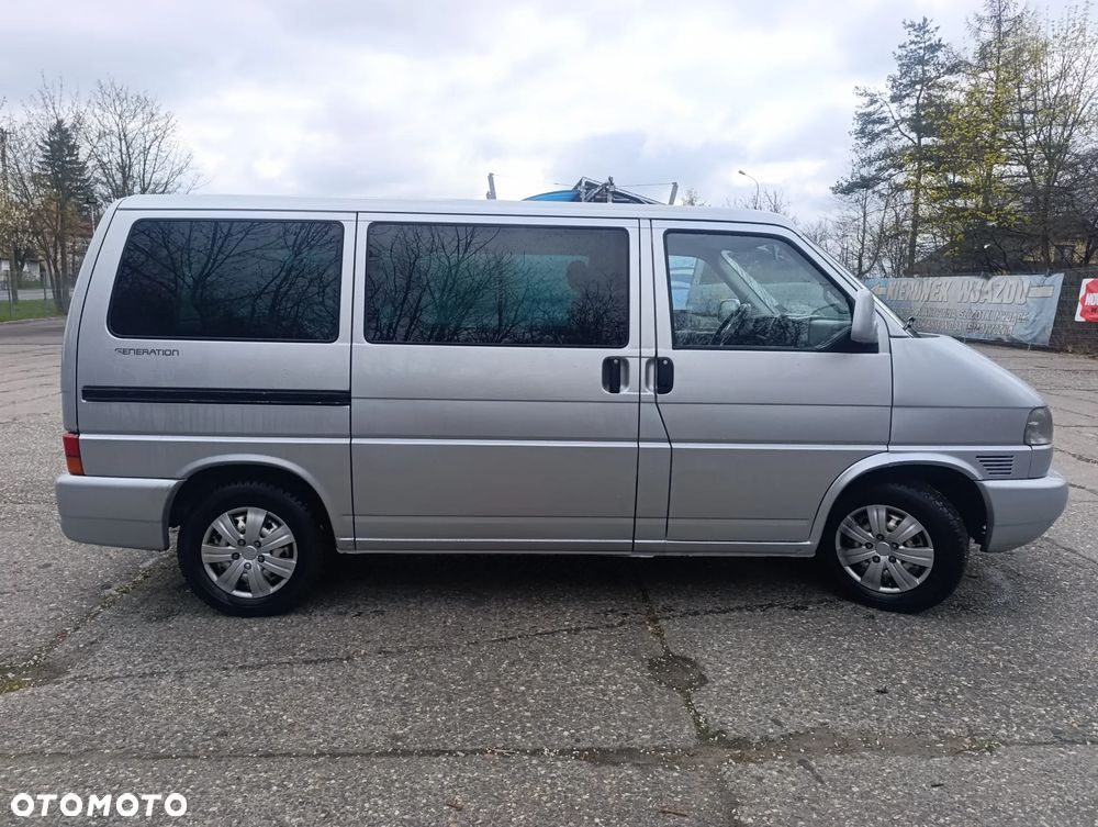 Volkswagen Multivan - 8