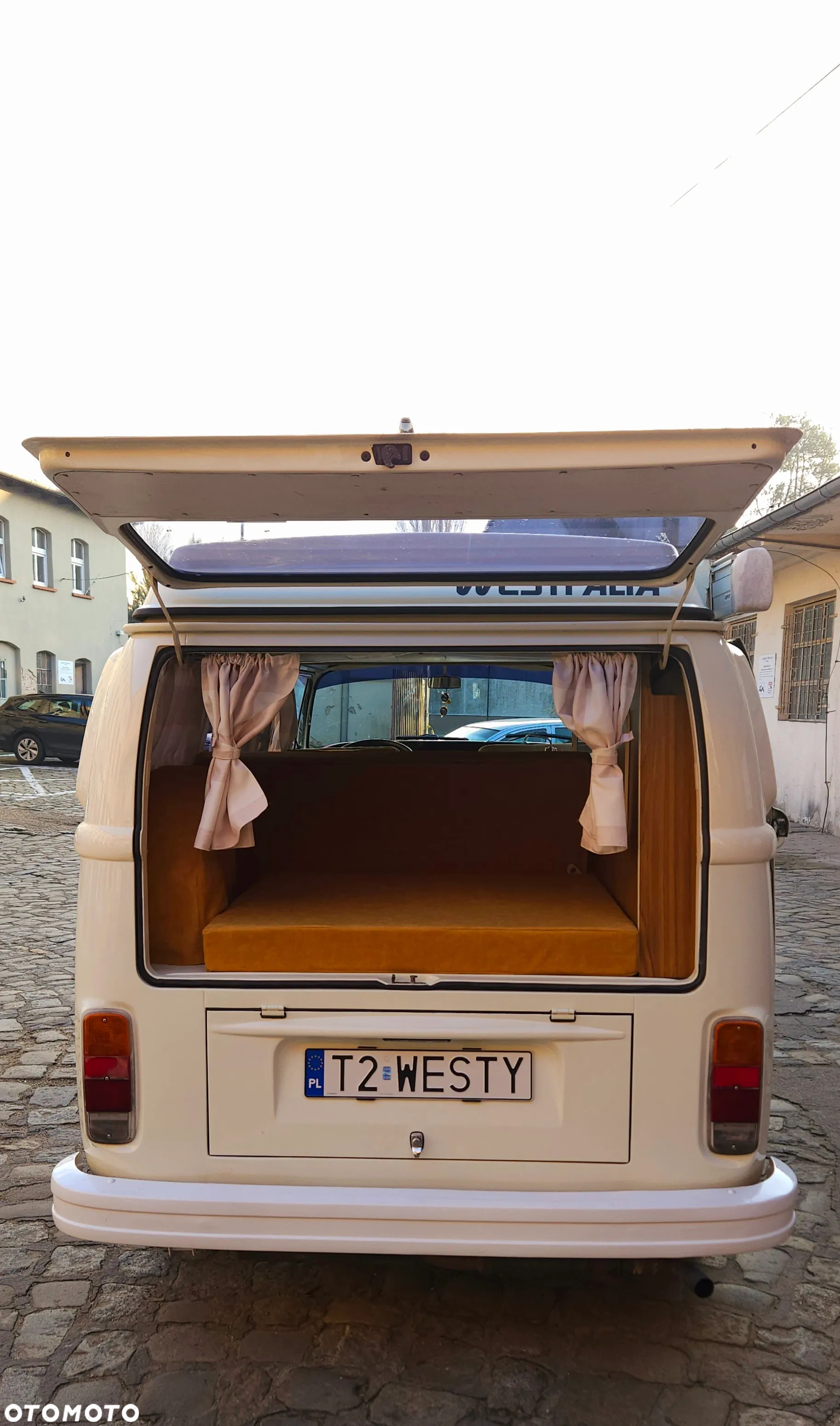 Volkswagen Transporter - 14