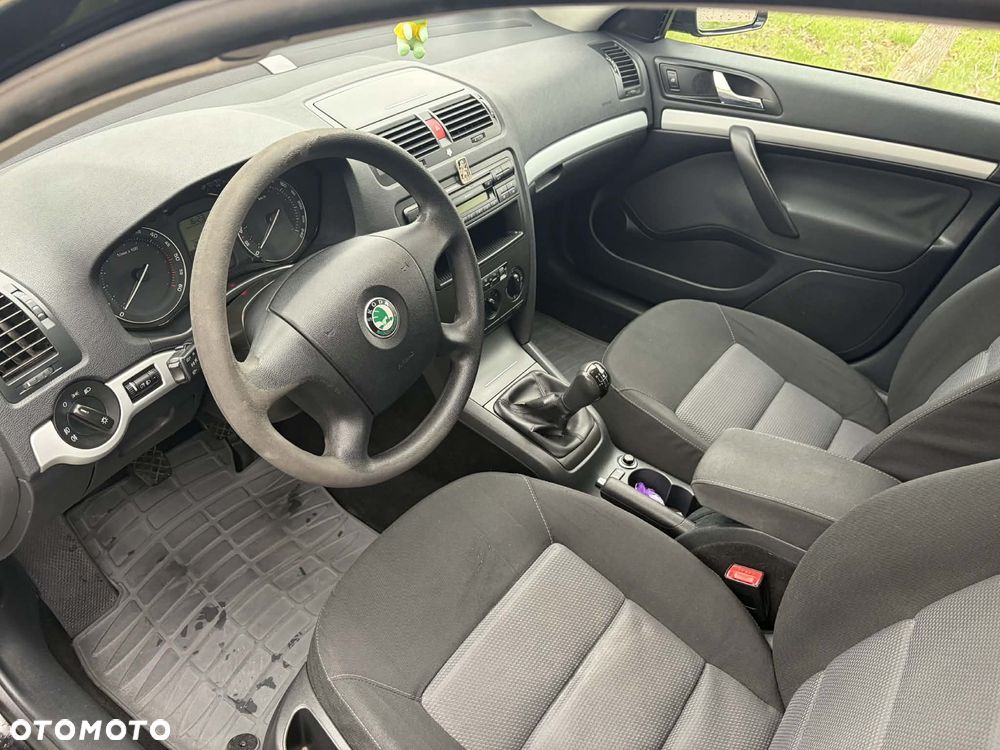Skoda Octavia - 5