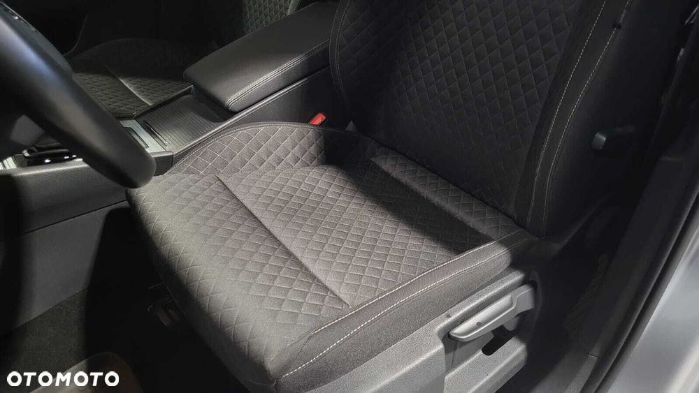 Skoda Superb 2.0 TSI Ambition DSG - 11