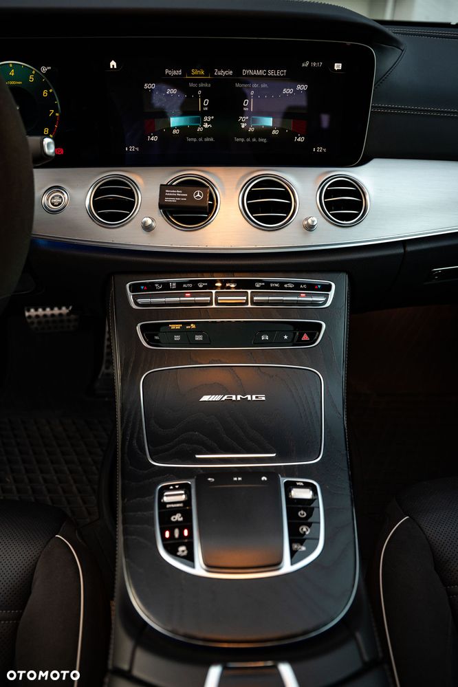 Mercedes-Benz Klasa E AMG 63 S 4-Matic+ - 18