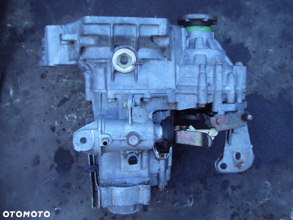 SKRZYNIA BIEGÓW VW GOLF 4 AUDI A3 SKODA OKTAWIA - 1