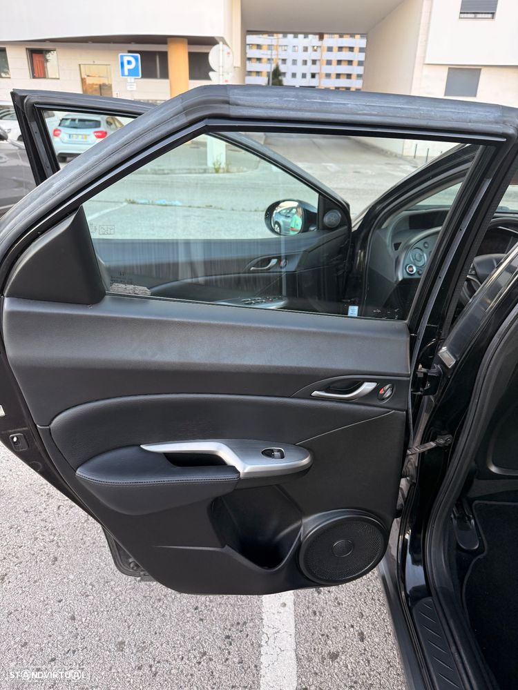 Honda Civic 1.4 i-VTEC Elegance - 31