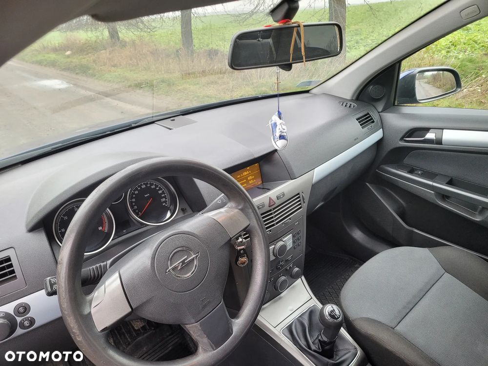 Opel Astra 1.9 CDTI Elegance - 7