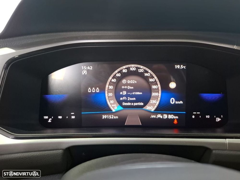 VW T-Roc 1.0 TSI Urban - 24