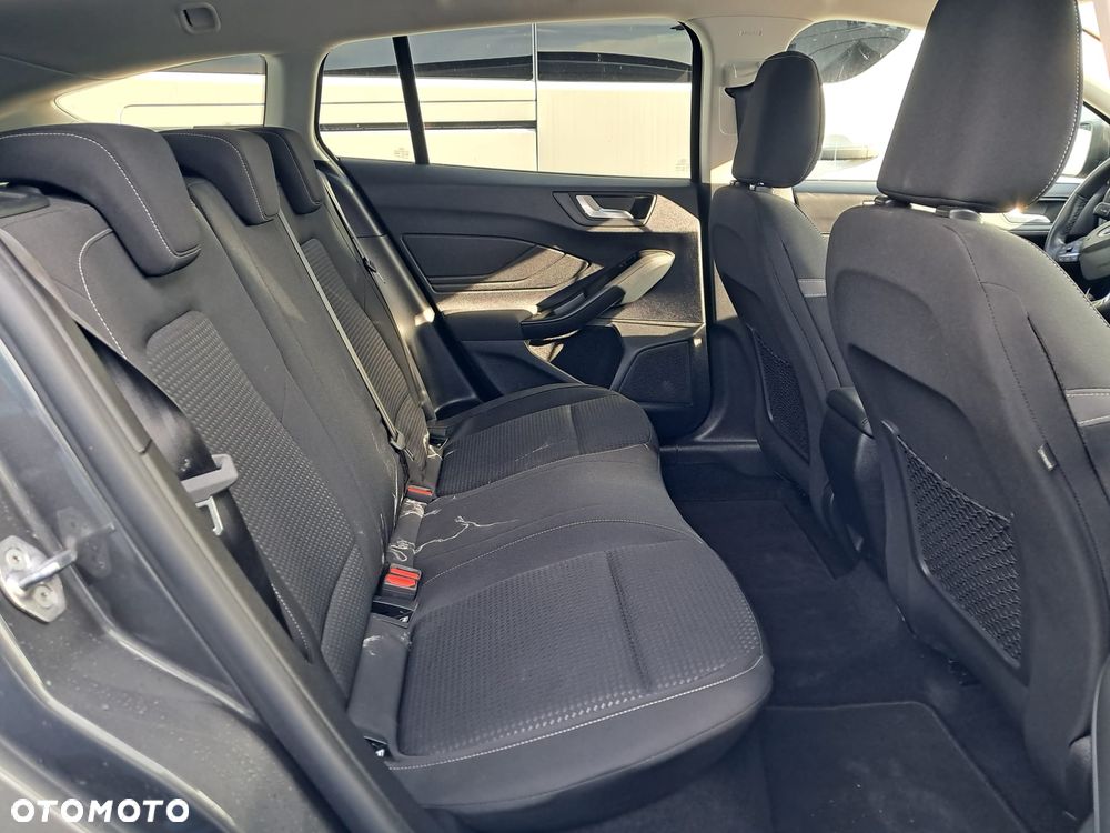 Ford Focus SW 1.5 EcoBlue S&S TITANIUM - 16