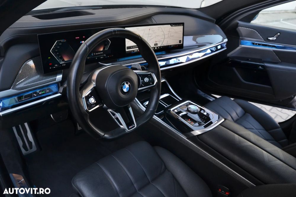 BMW Seria 7 740d xDrive MHEV - 8