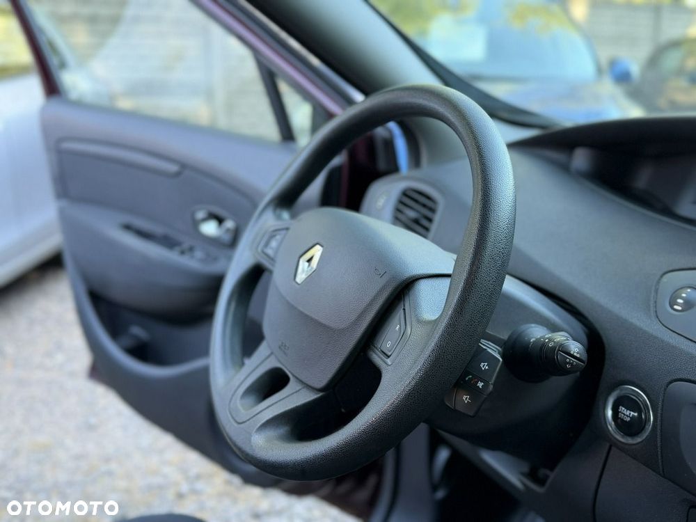 Renault Scenic - 22