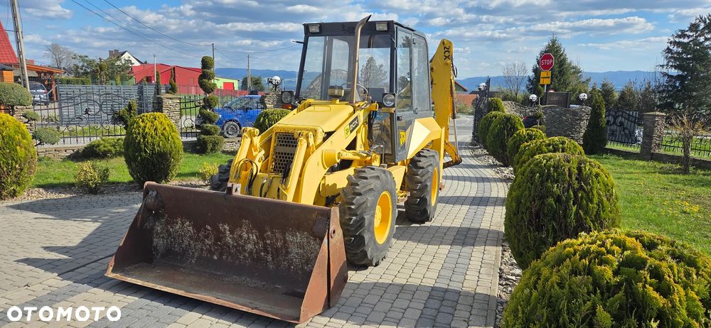 JCB 2CX - 2