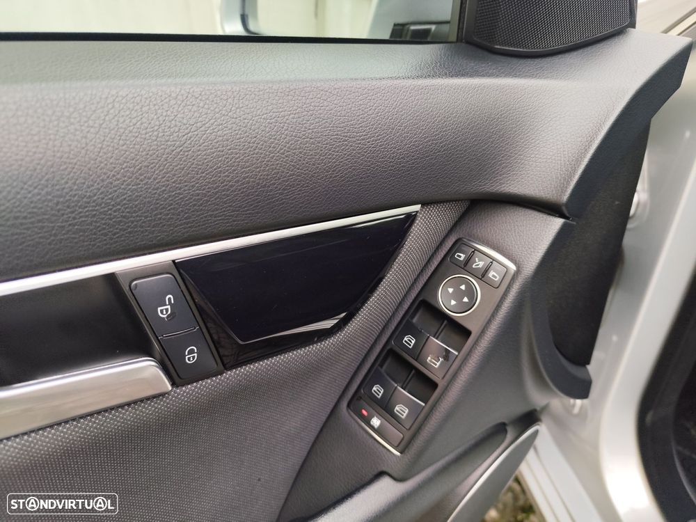 Mercedes-Benz C 220 CDi Elegance BE 117g - 20