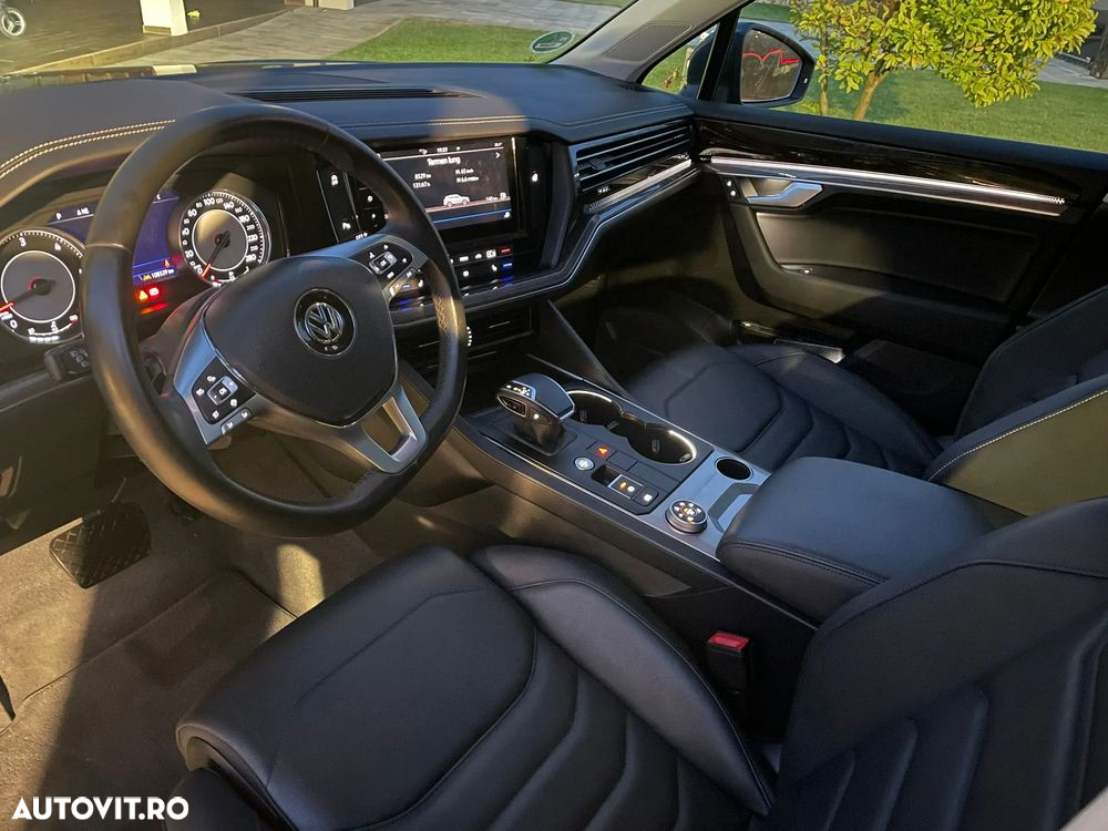 Volkswagen Touareg - 3