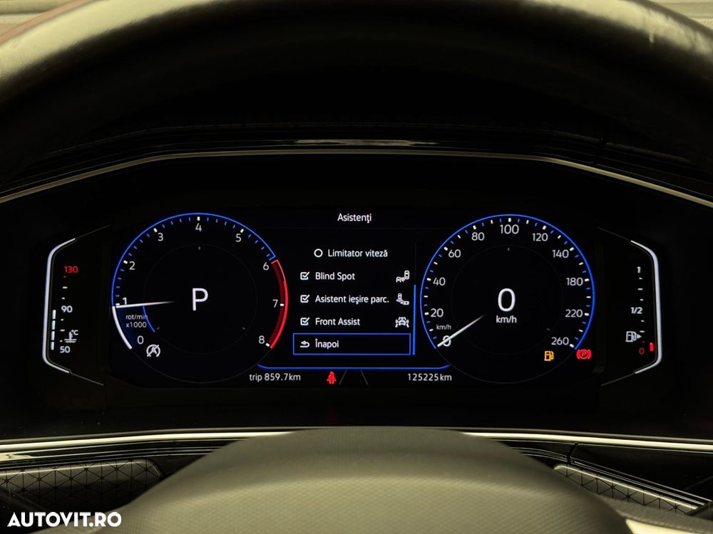 Volkswagen T-Cross - 16