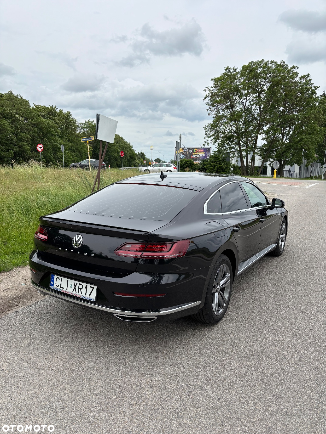 Volkswagen Arteon 2.0 TDI SCR DSG R-Line - 3