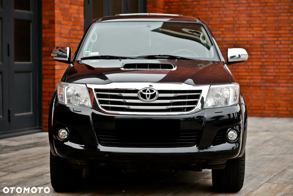 Toyota Hilux 3.0 D-4D Adventure - 8