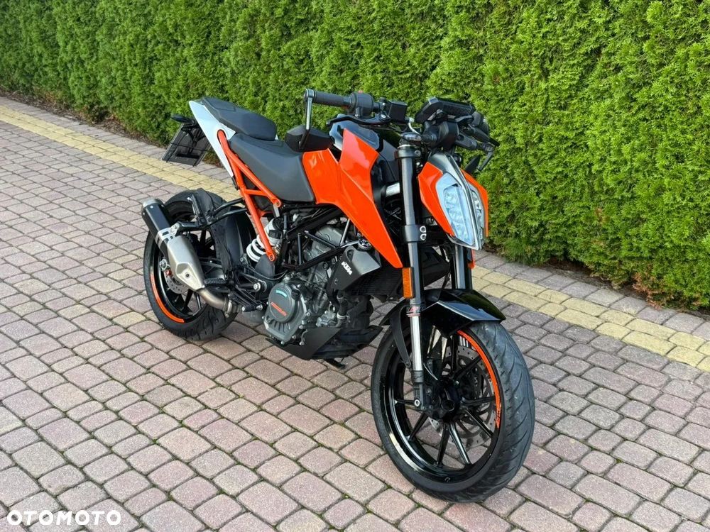 KTM Duke 125 - 1