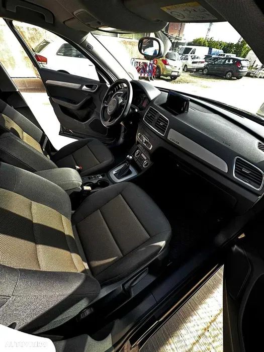 Audi Q3 2.0 TDI Quattro S-Tronic - 5