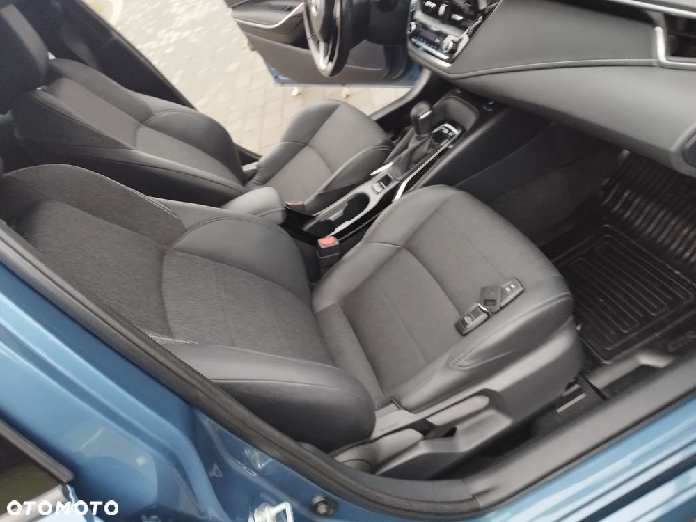 Toyota Corolla 1.8 Hybrid GPF Executive - 34