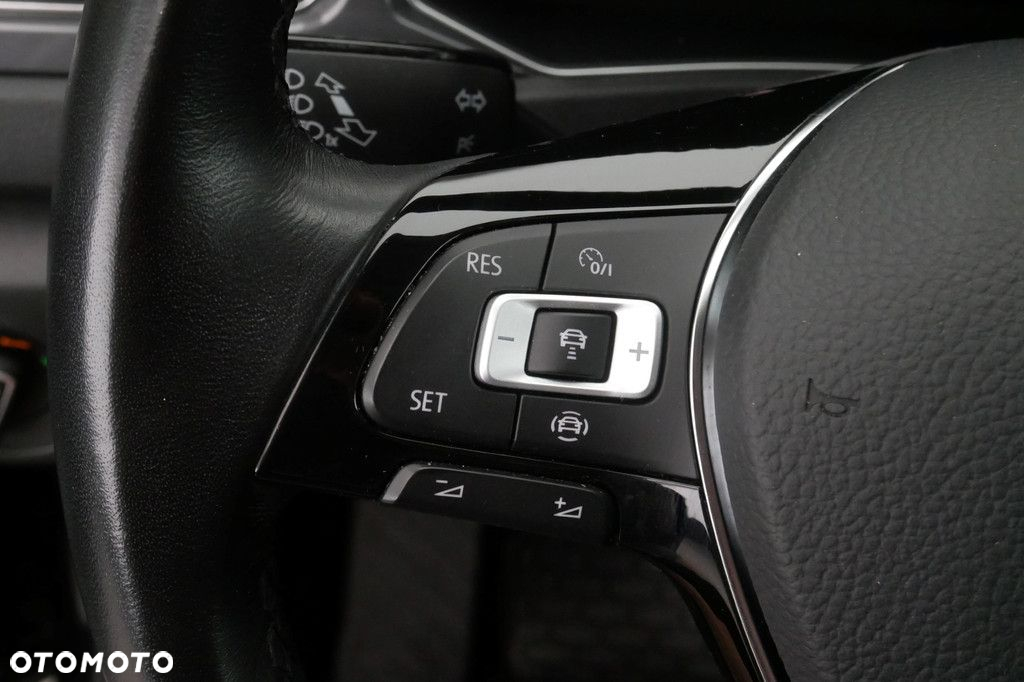 Volkswagen T-Roc 1.5 TSI ACT Premium DSG - 27