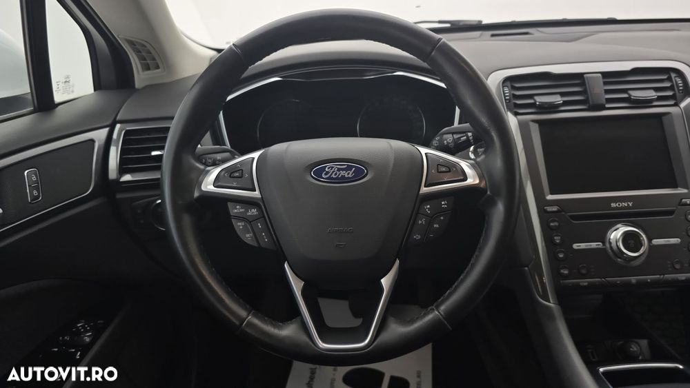 Ford Mondeo 2.0 TDCI Aut. AWD Vignale - 16