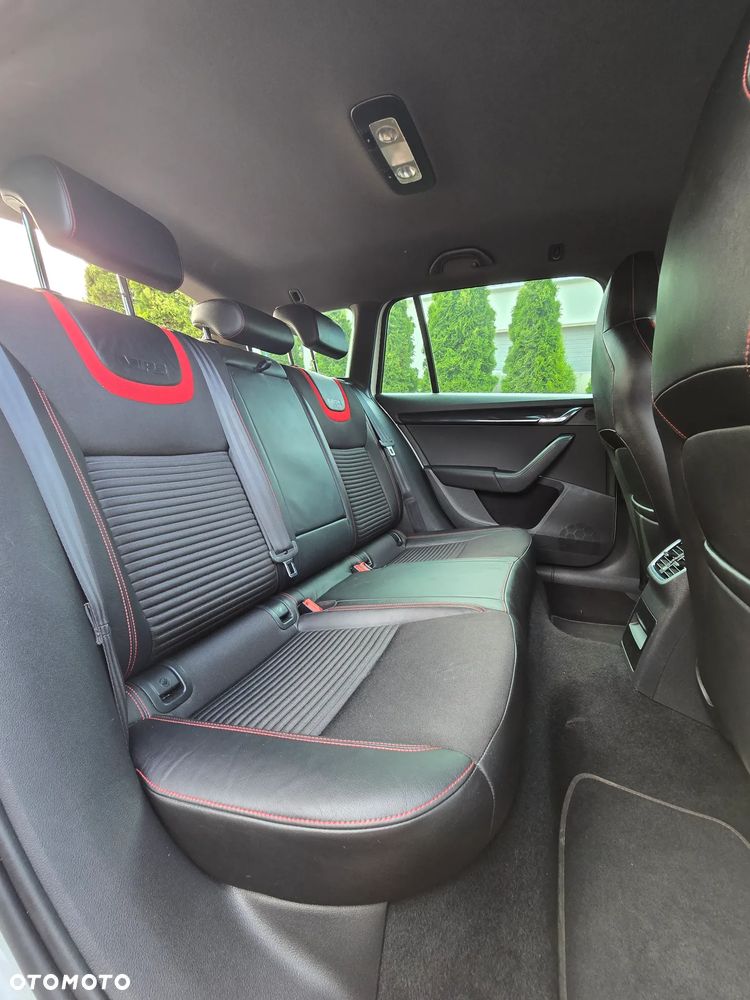 Skoda Octavia 2.0 TDI RS DSG EU6 - 10