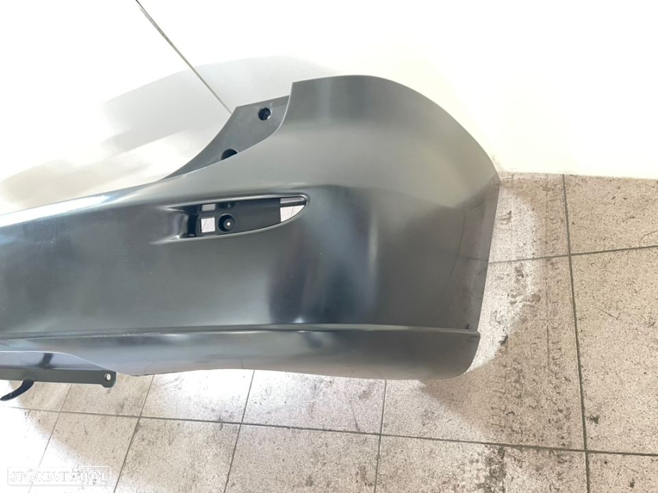Para-Choques Traseiro Mazda 5 2005 a 2010 Novo Original - 2