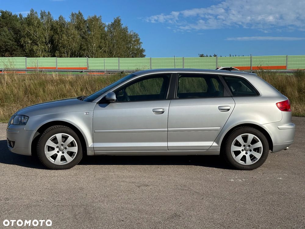 Audi A3 Sportback - 4