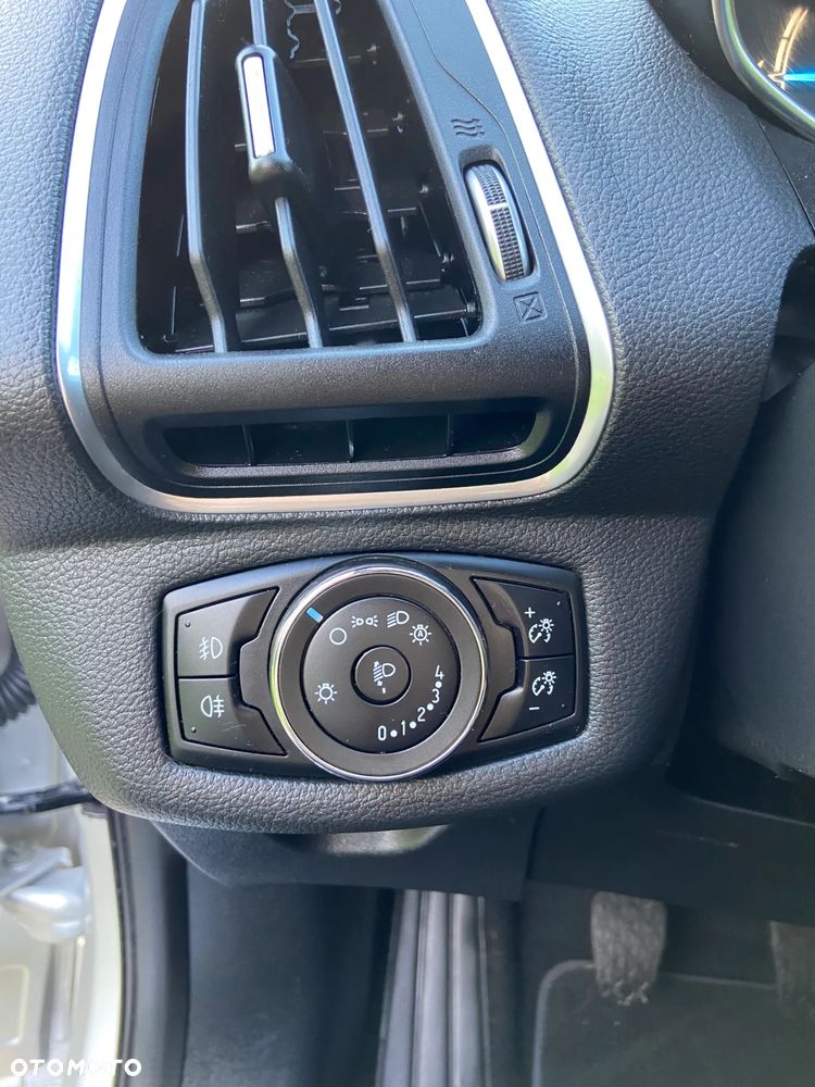 Ford B-MAX - 22