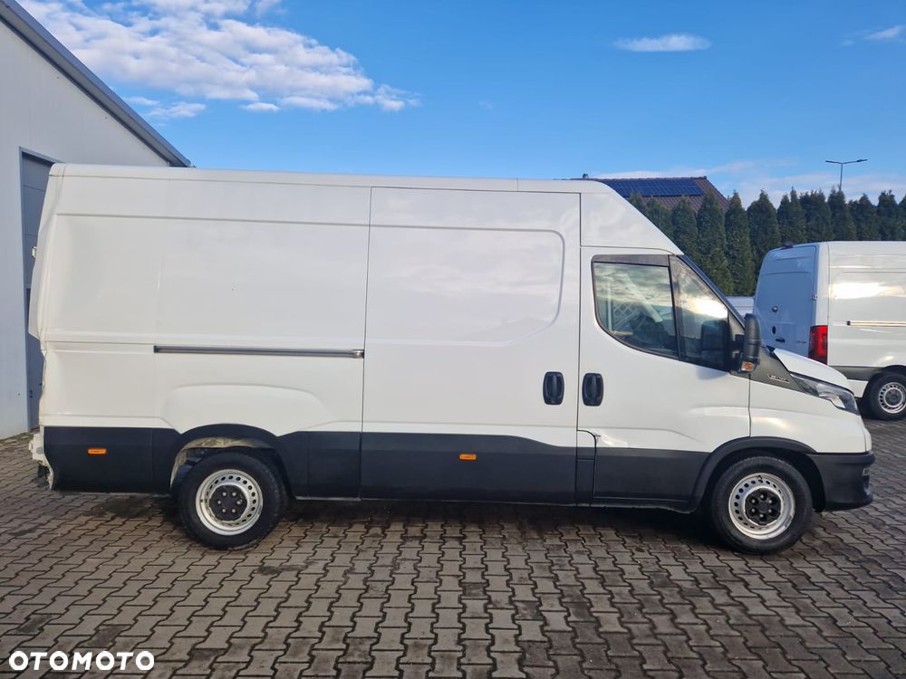 Iveco DAILY 35S14 - 4