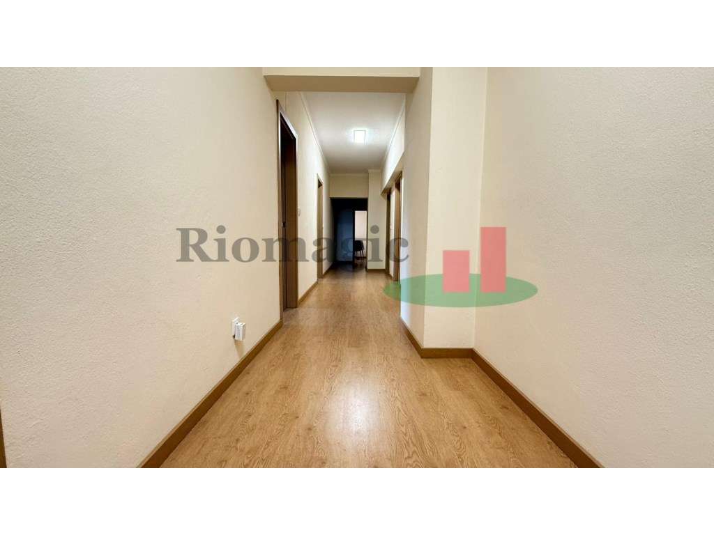 Apartamento T4 + 1 Rio Maior***RIOMAGIC*** - Grande imagem: 5/36