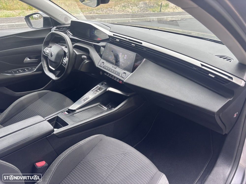 Peugeot 308 SW 1.6 Hybrid Allure Pack e-EAT8 - 16