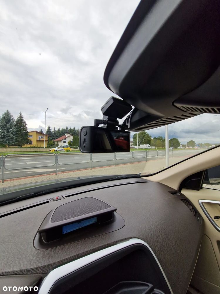 Volvo XC 60 2.4D AWD - 15