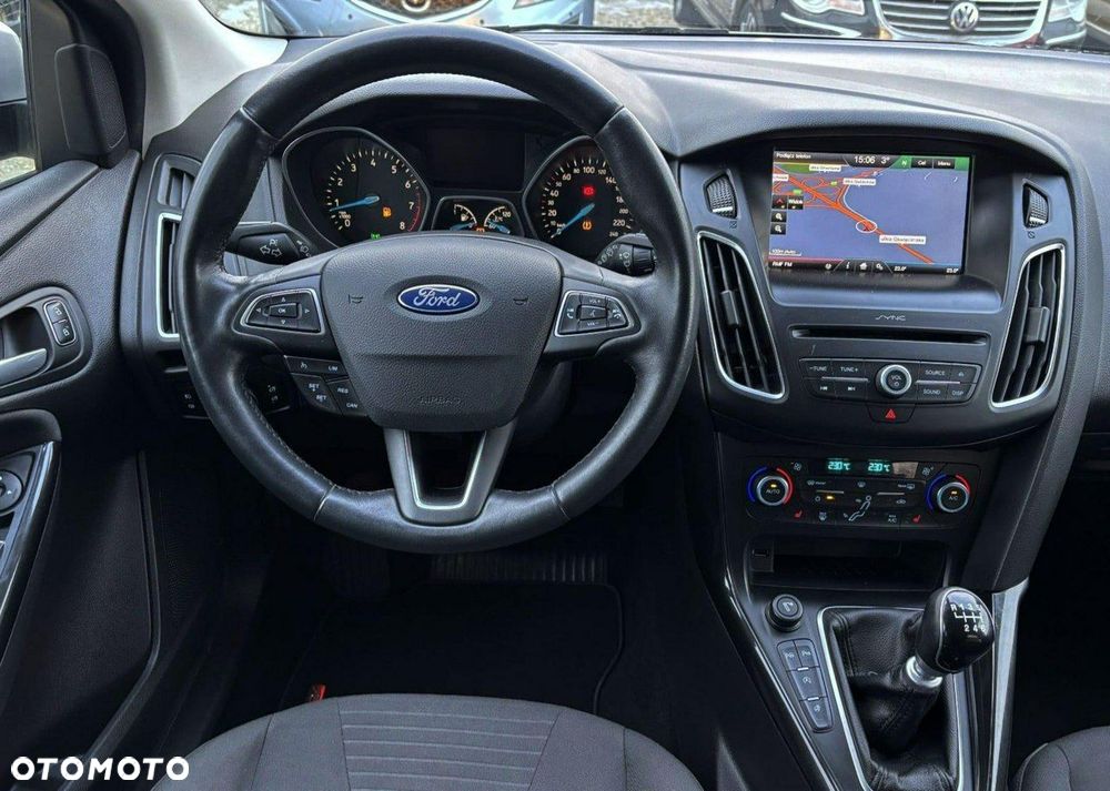 Ford Focus 1.5 EcoBoost STart-Stopp-System Titanium - 24