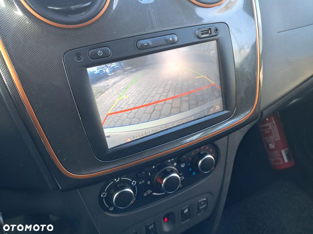 Dacia Sandero Stepway dCi 90 (S&S) Celebration - 11