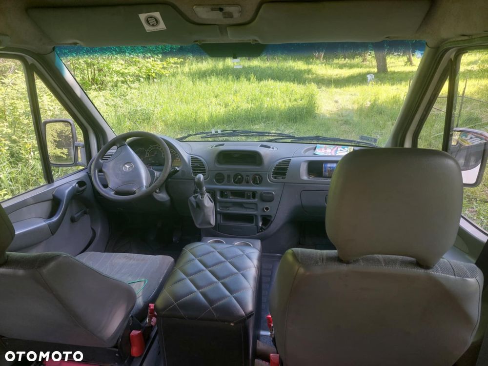 Mercedes-Benz Sprinter - 6