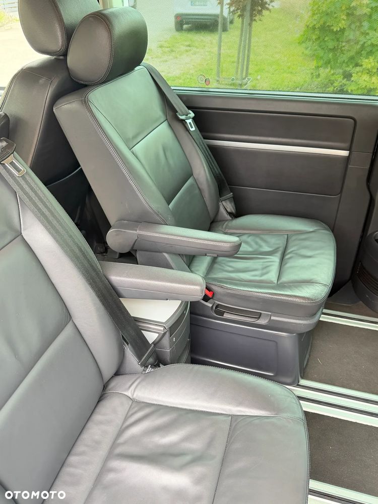Volkswagen Multivan - 3