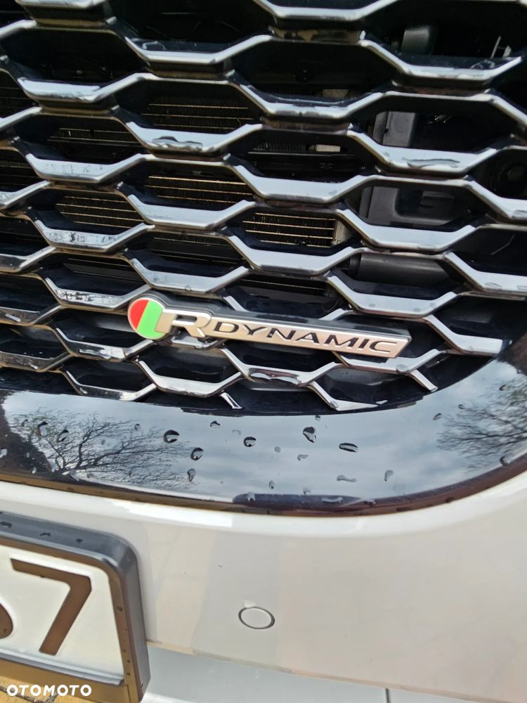 Jaguar E-Pace D150 R-Dynamic - 12