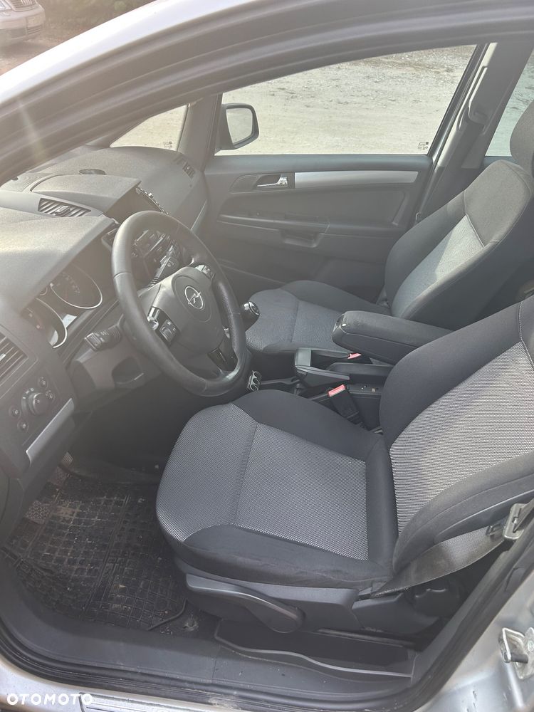 Opel Zafira 1.7 CDTI Cosmo - 7