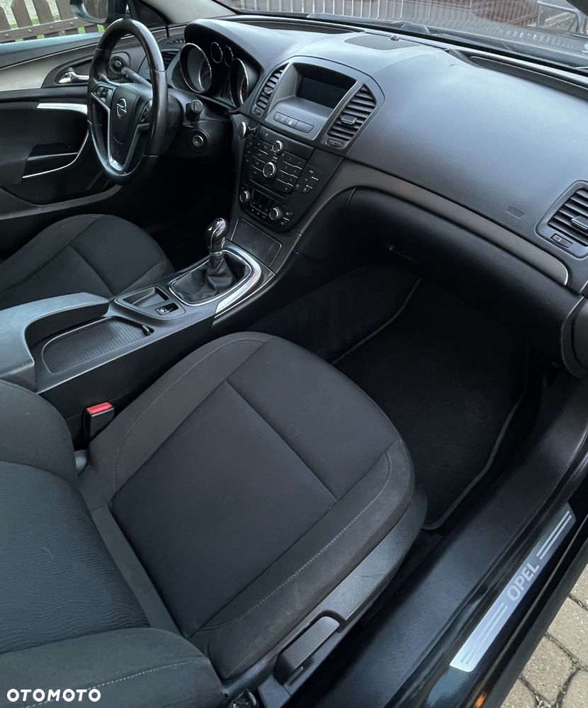 Opel Insignia 2.0 CDTI - 10
