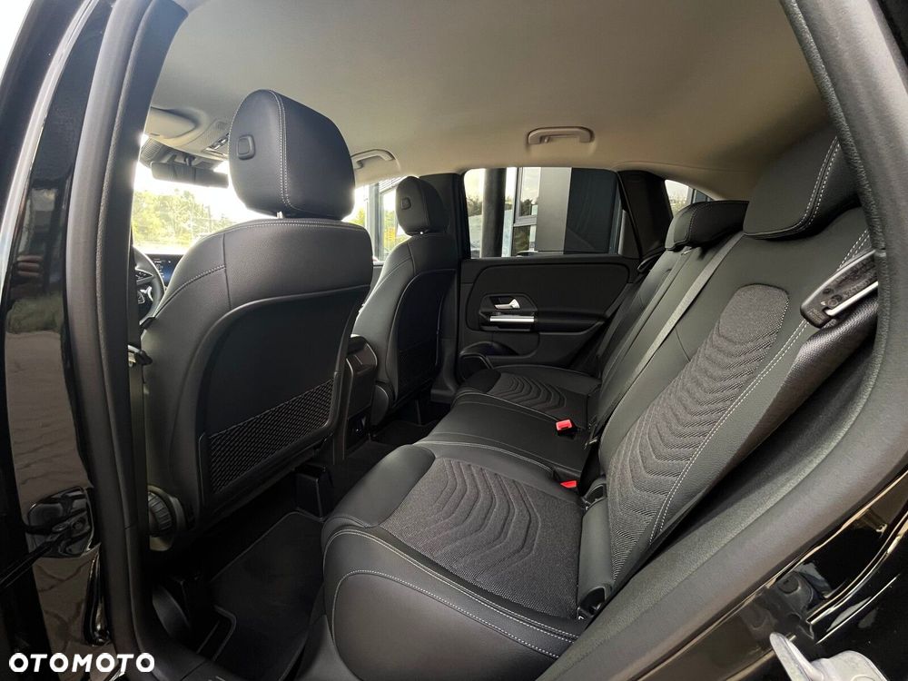 Mercedes-Benz Klasa B 200 Progressive 7G-DCT - 11